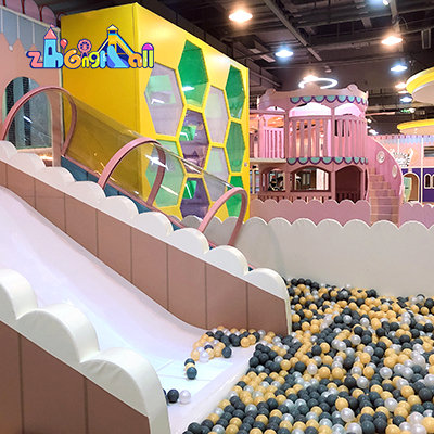 淘氣堡游樂場
